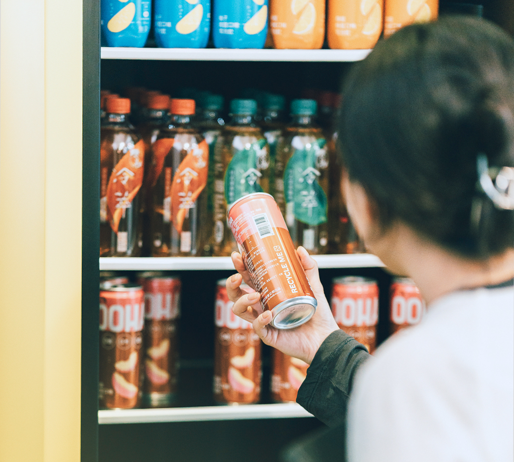 FUNRAISE 提供零食與飲品