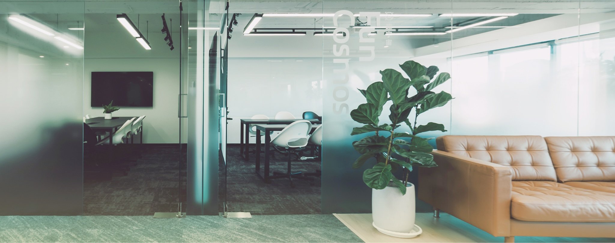 方睿科技 Funraise 辦公室空間，展現專業與透明的企業文化